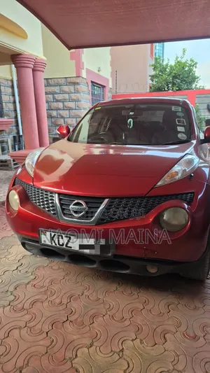 Nissan Juke S 2013 Red