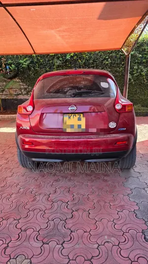 Nissan Juke S 2013 Red
