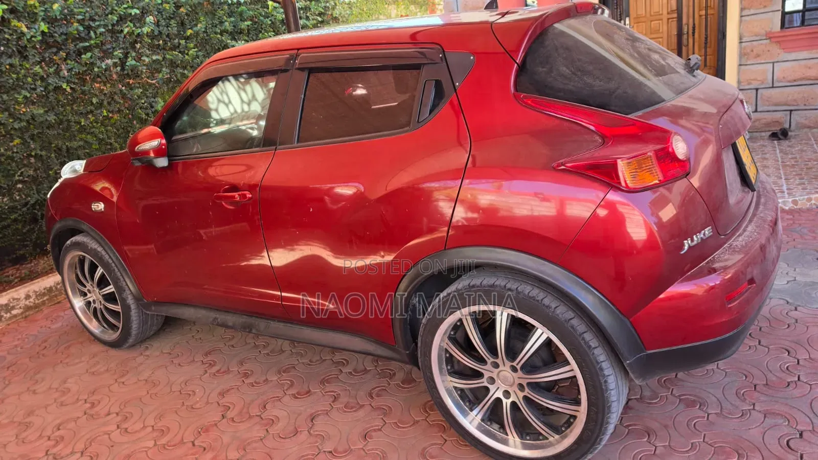 Nissan Juke S 2013 Red