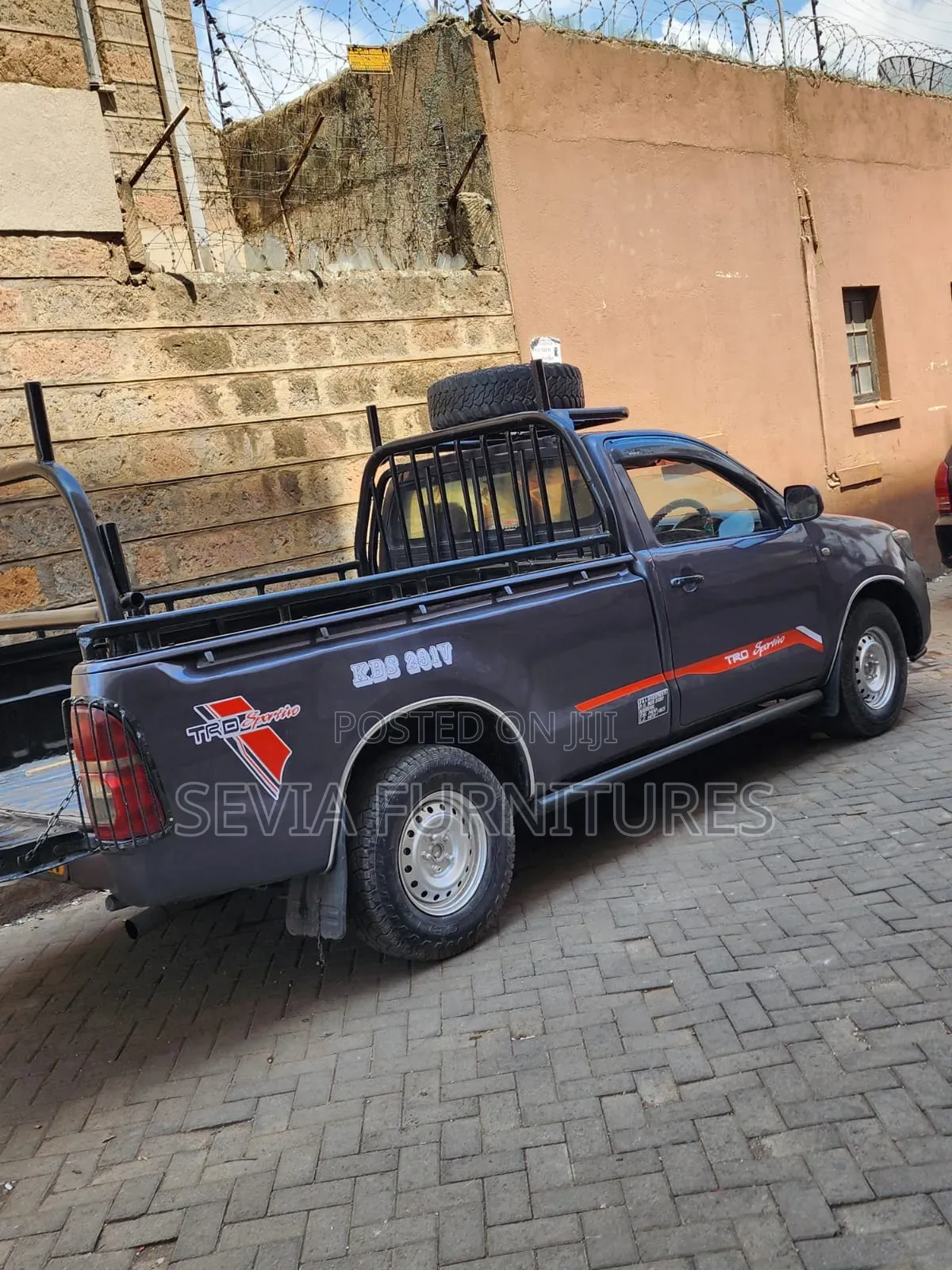 Toyota Hilux 2.5 D-4D SRX 2012 Gray