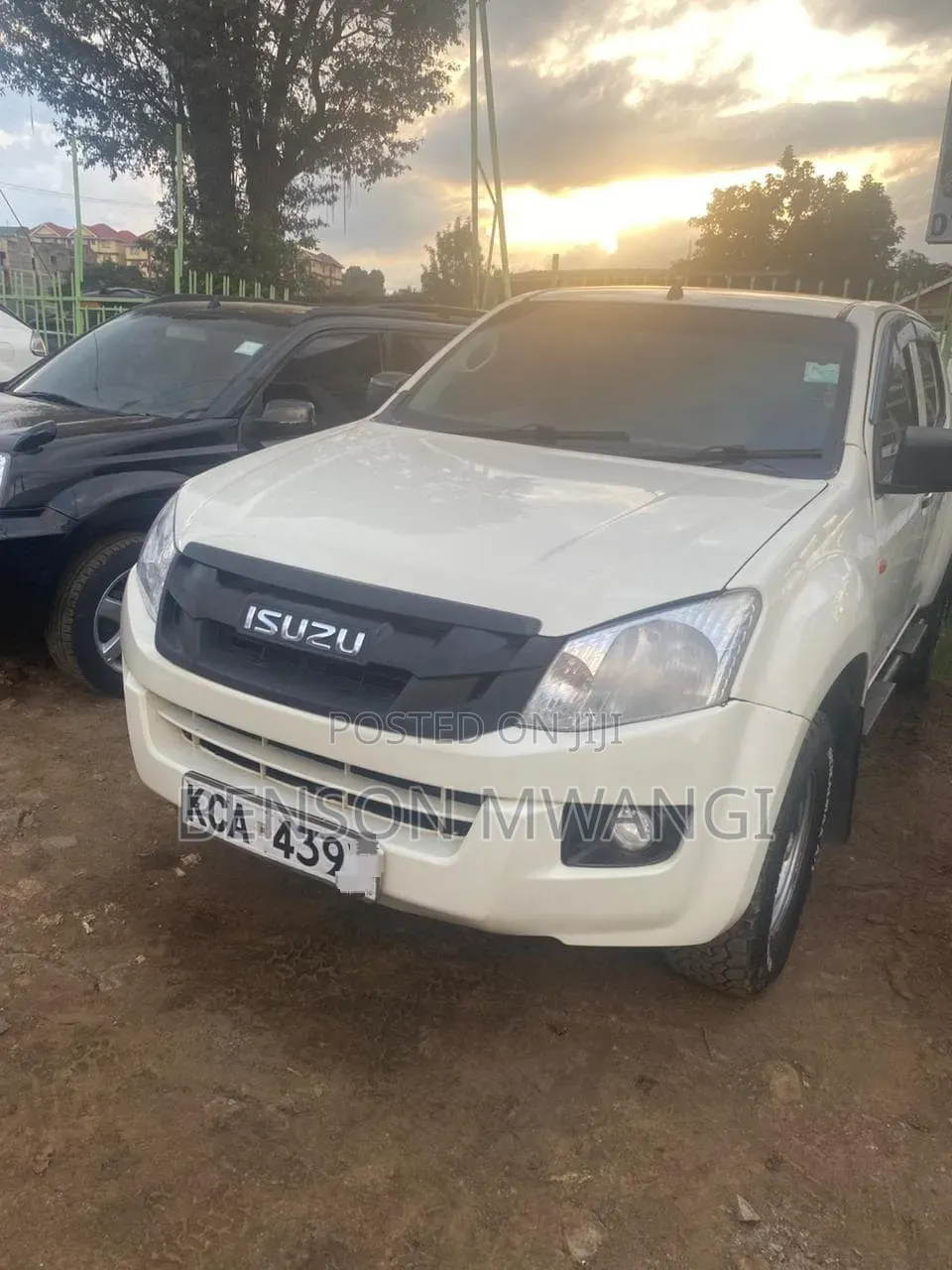 Isuzu D-MAX 2014 White