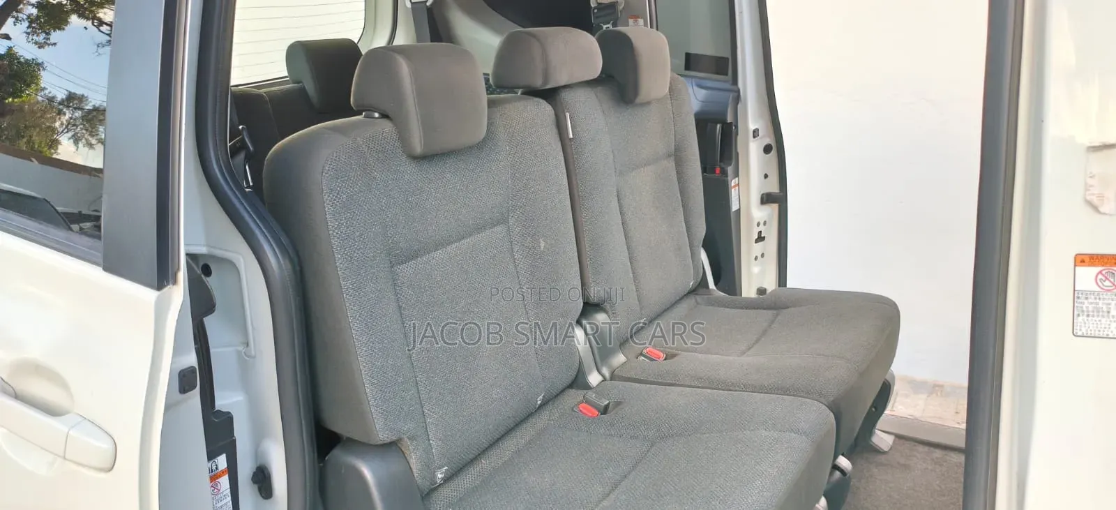 Toyota Sienta 2017 White
