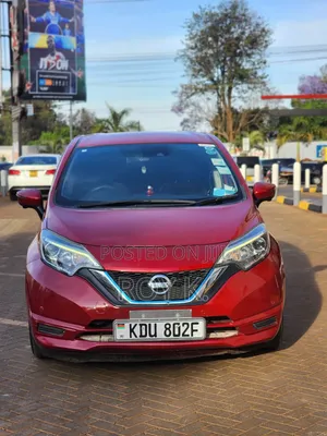 Nissan Note 1.2 Hybrid 2018 Red