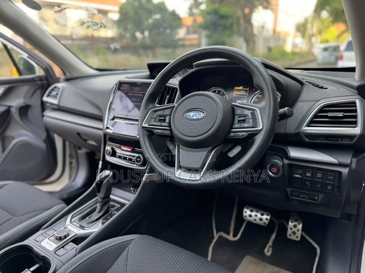 Subaru Forester 2019 Off white