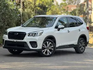 Subaru Forester 2019 Off white
