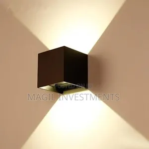 Class Durable Indoor Outdoor Wall Light