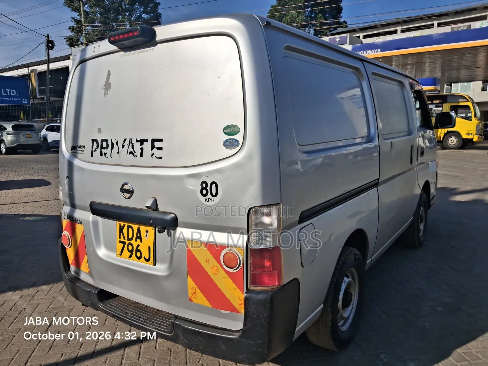 Nissan Caravan (Urvan) 2012 Silver