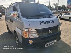 Nissan Caravan (Urvan) 2012 Silver