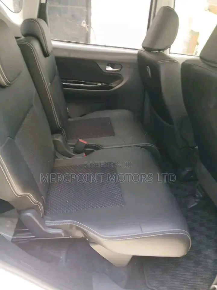 Daihatsu Move 2019 White