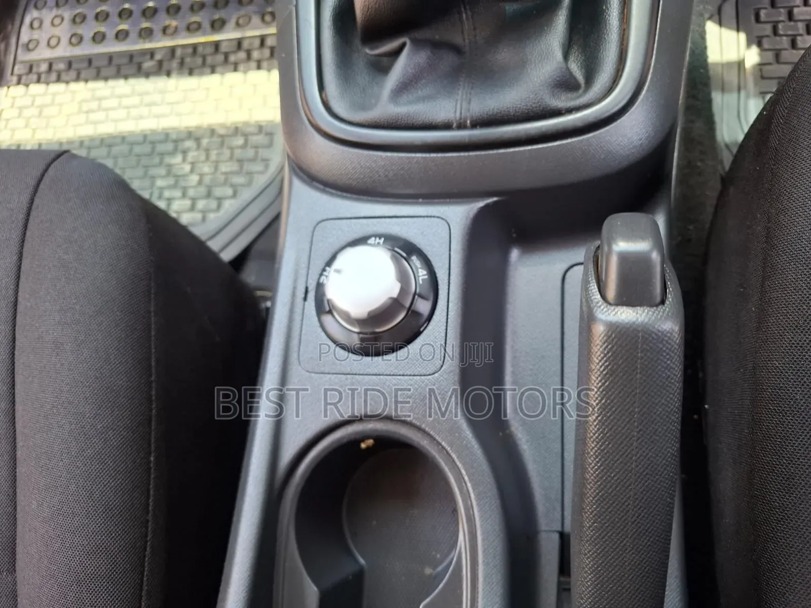 Isuzu D-MAX 2022 Gray