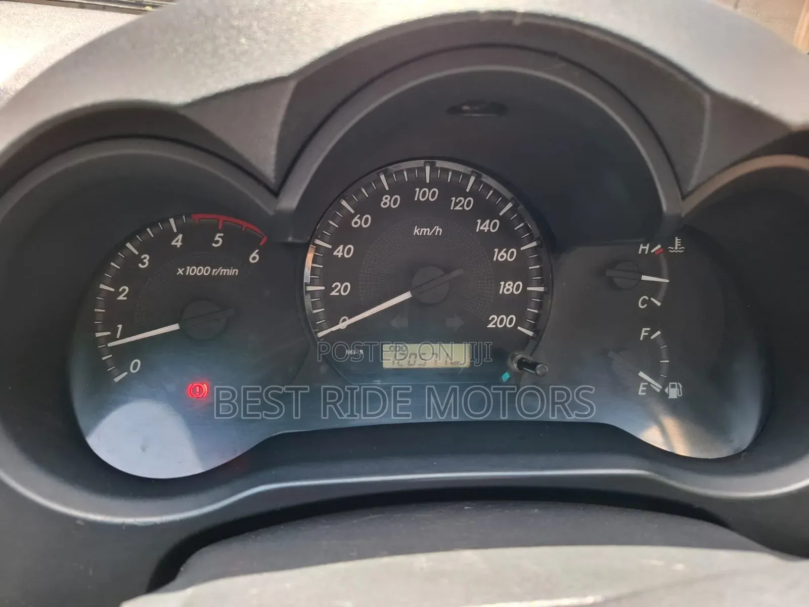 Toyota Hilux 2015 Off white