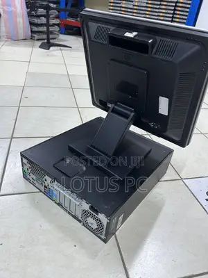 Desktop Computer HP Z240 8GB Intel Core i5 HDD 500GB