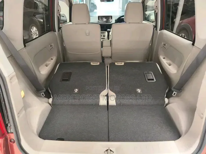 Daihatsu Move 2019 Red
