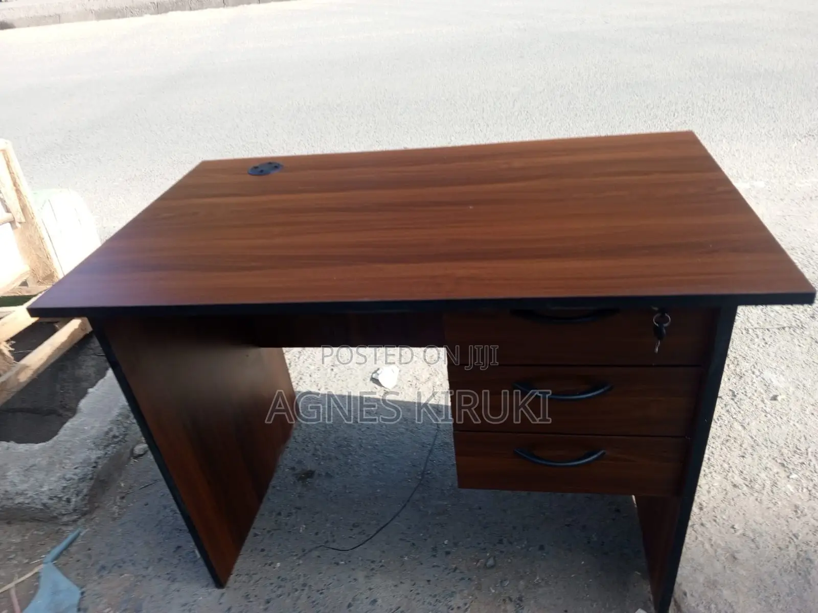 Office Desk