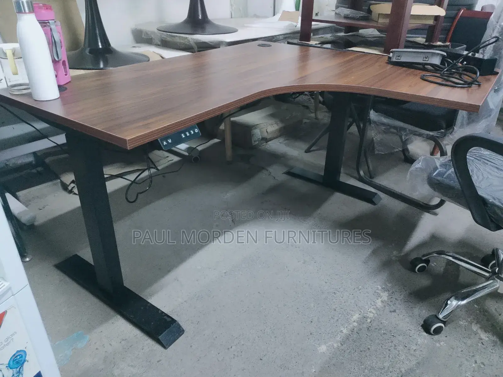 L Shape Electric Desk 1.4m by 1.2m