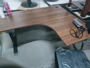 L Shape Electric Desk 1.4m by 1.2m
