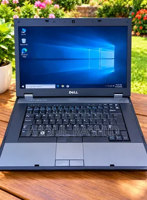 Laptop Dell Latitude E5510 4GB Intel Core i3 HDD 320GB