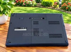 Laptop Dell Latitude E5510 4GB Intel Core i3 HDD 320GB