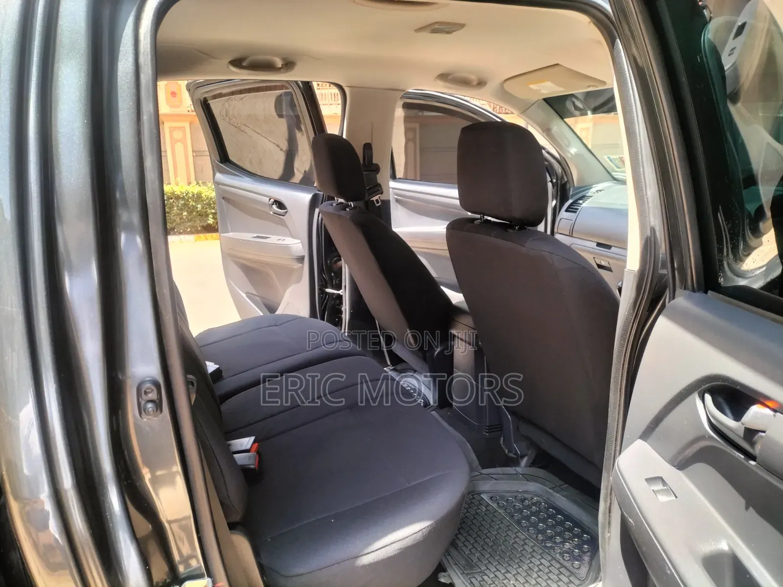Isuzu D-MAX 2022 Gray