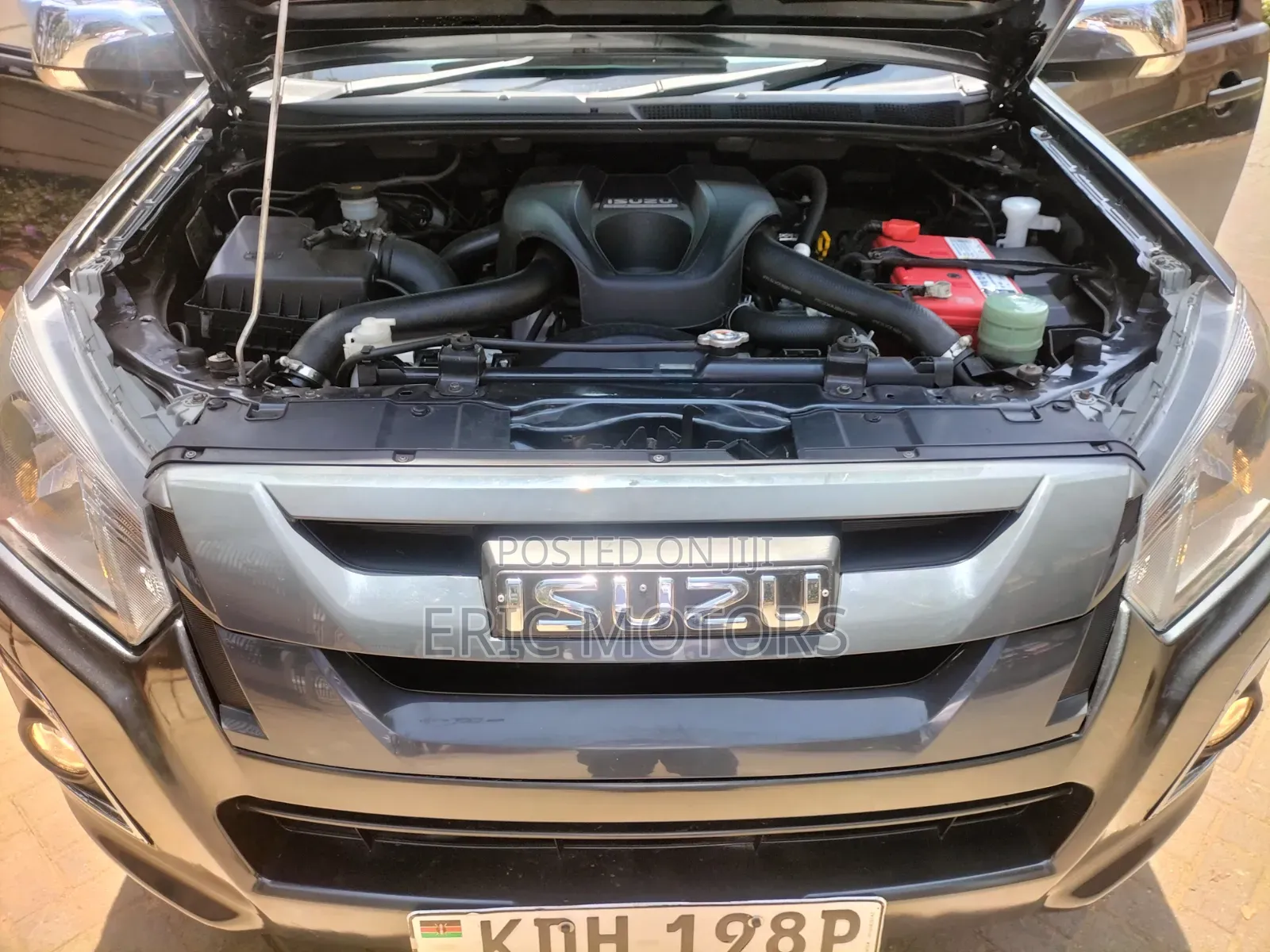 Isuzu D-MAX 2022 Gray