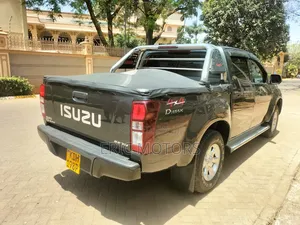 Isuzu D-MAX 2022 Gray