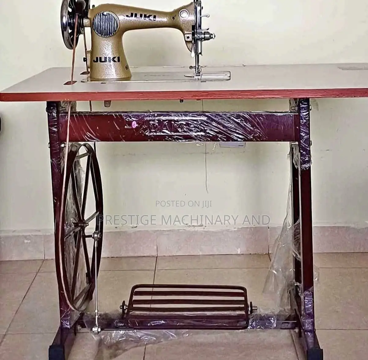 Juki Sewing Machine With Table/ New Sewing Machine With Imported Table