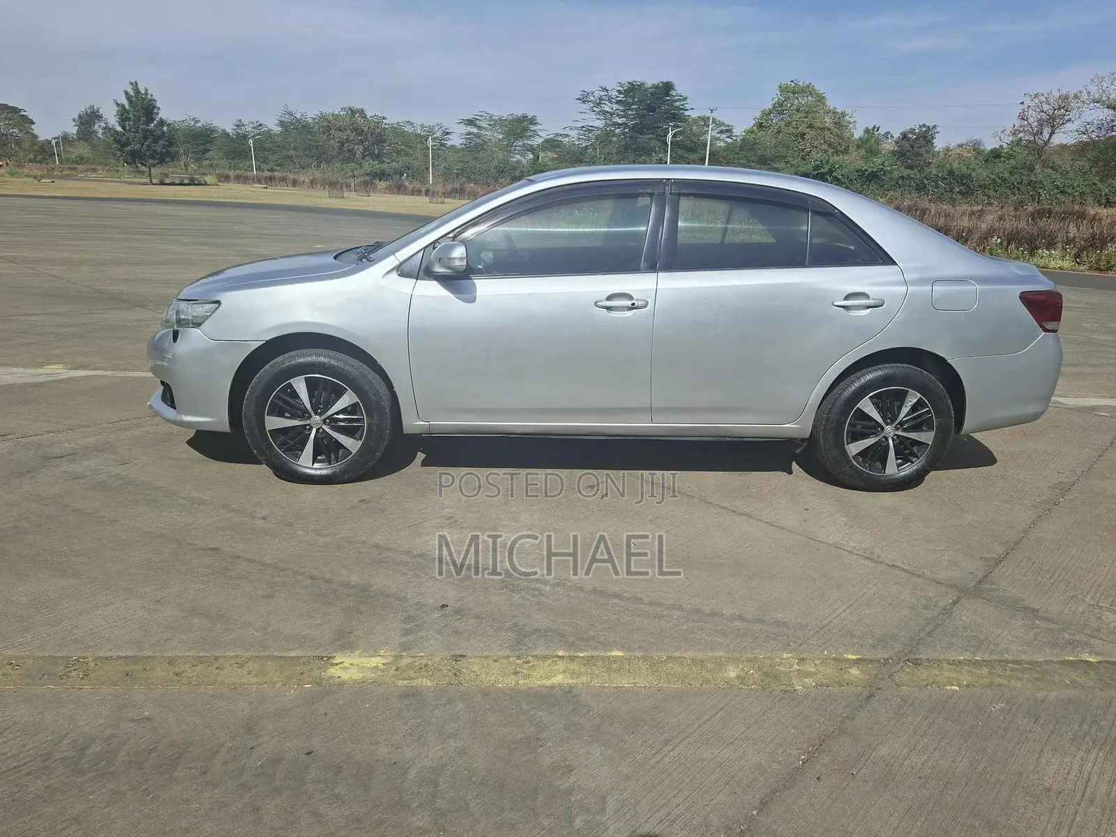 Toyota Allion 2010 Silver
