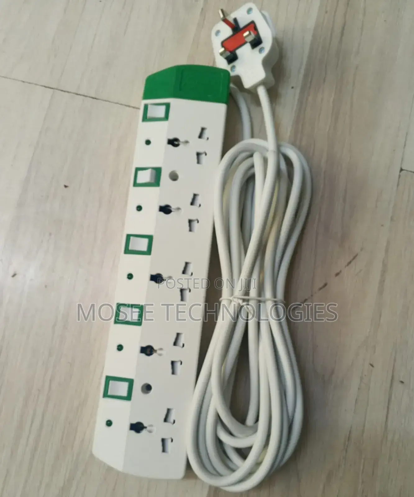 High Astra 5-Way Multi-Socket Extension With Surge Protector