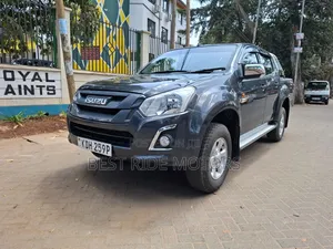 Isuzu D-MAX 2023 Gray