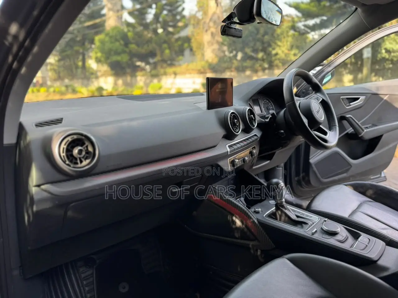 Audi Q2 2019 Gray