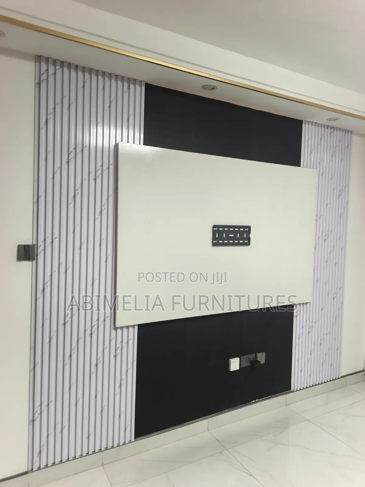 Modern TV Unit With Wall Panels