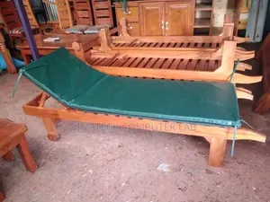 Mahogany Sun Bed