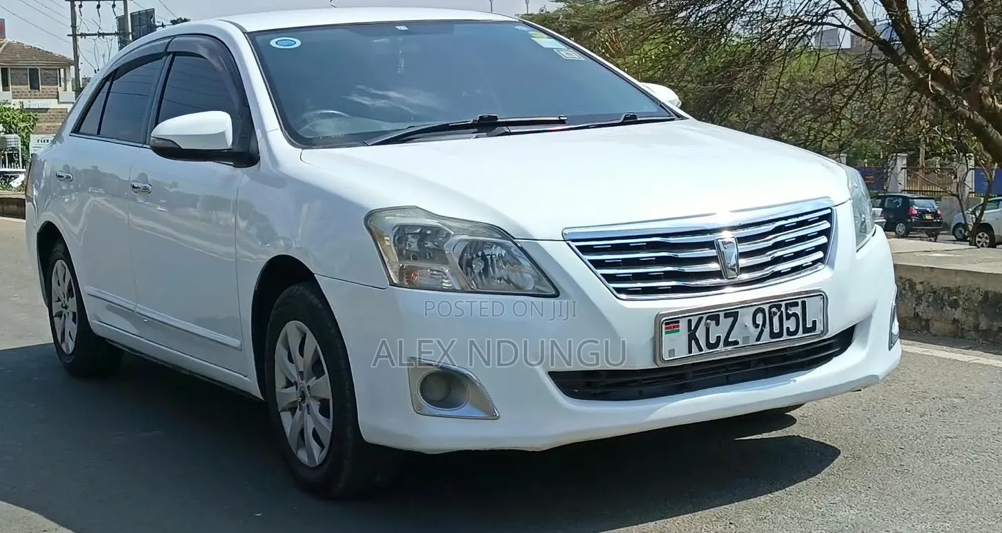 Toyota Premio 2014 White