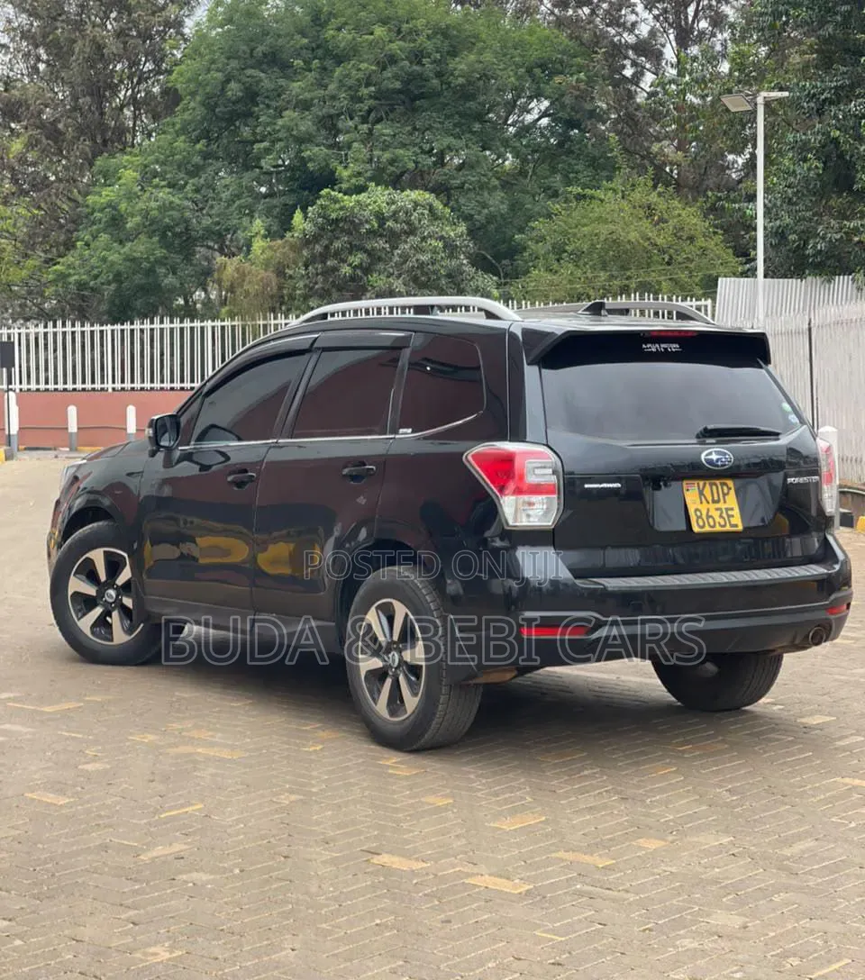 Subaru Forester 2016 Black