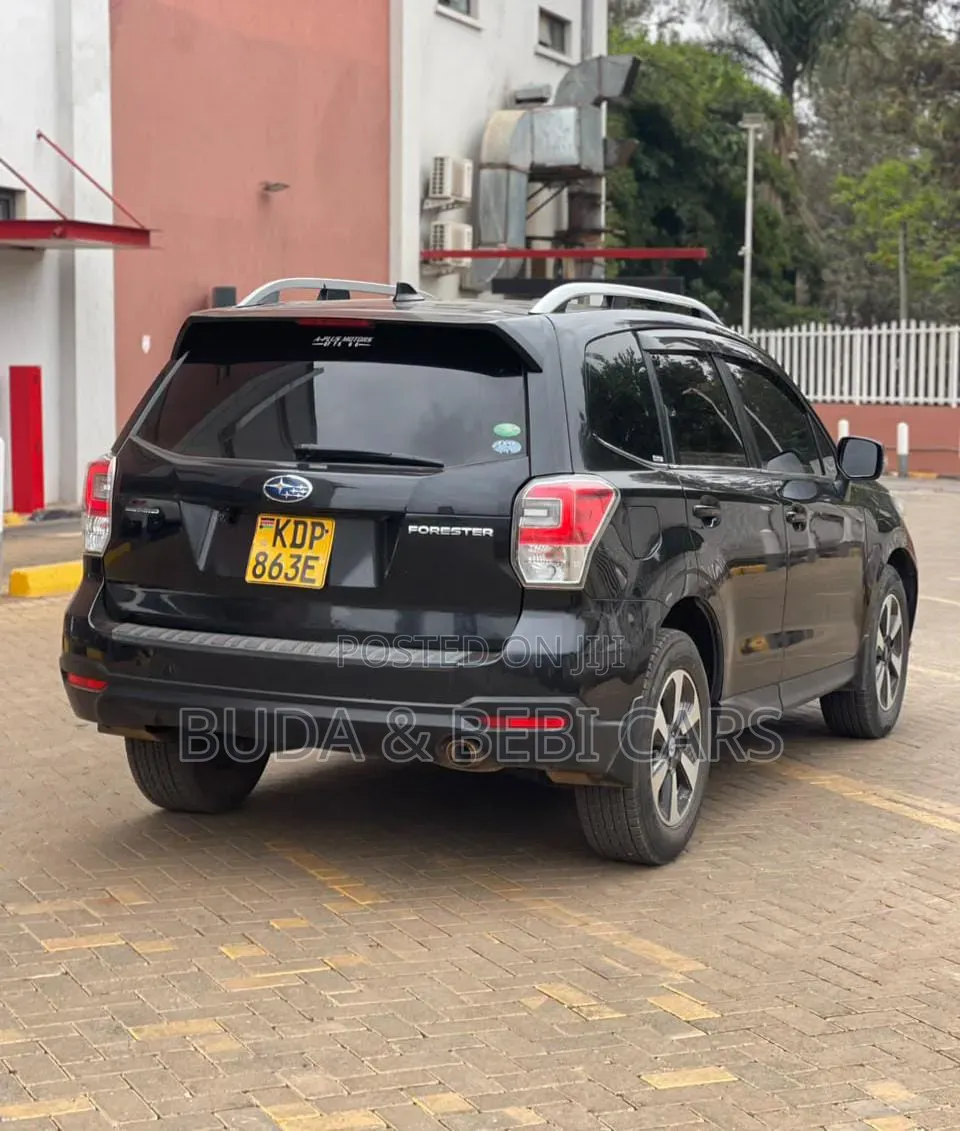 Subaru Forester 2016 Black
