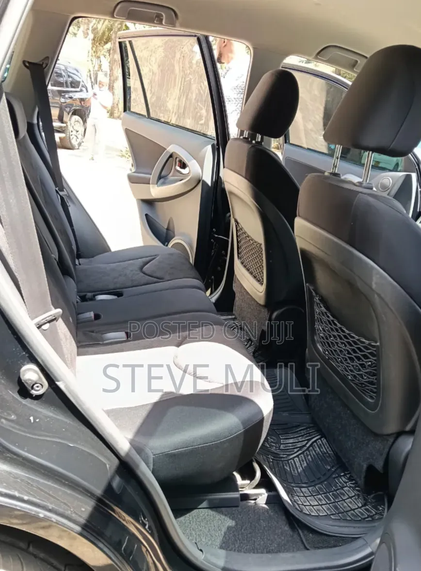 Toyota RAV4 4x4 2009 Black
