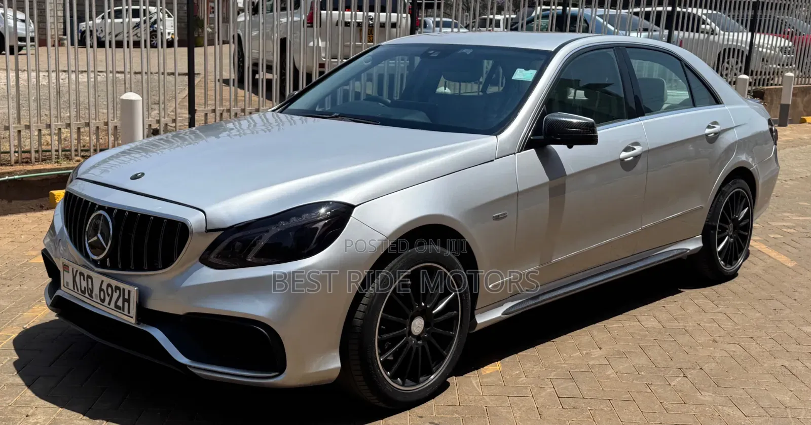 Mercedes-Benz E250 2010 Silver