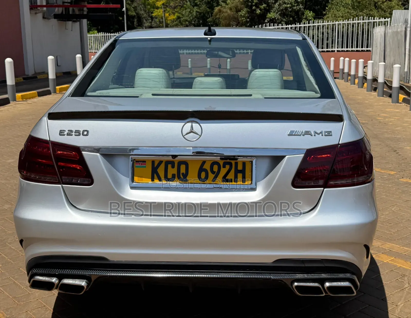 Mercedes-Benz E250 2010 Silver