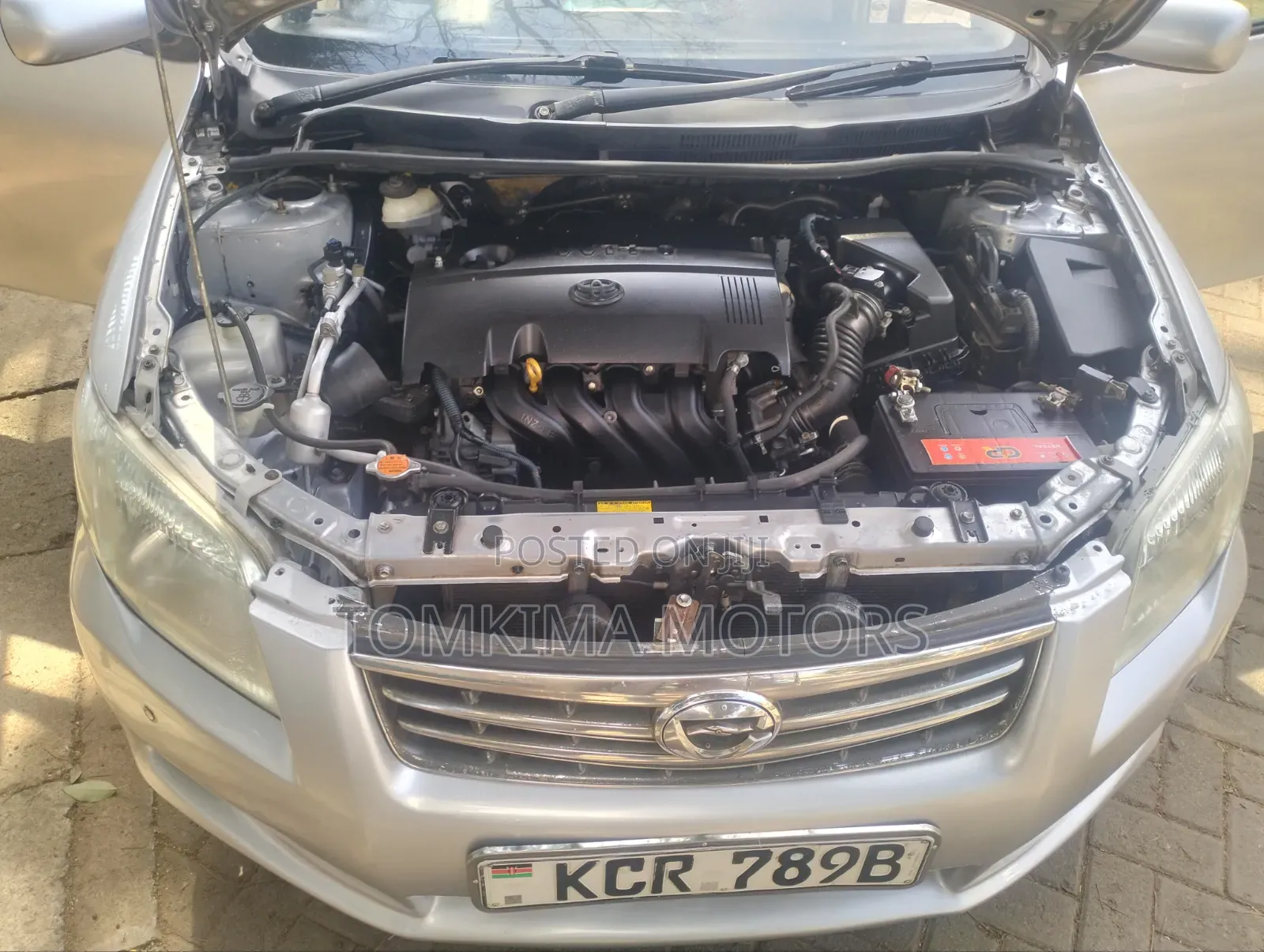Toyota Axio 2011 Silver