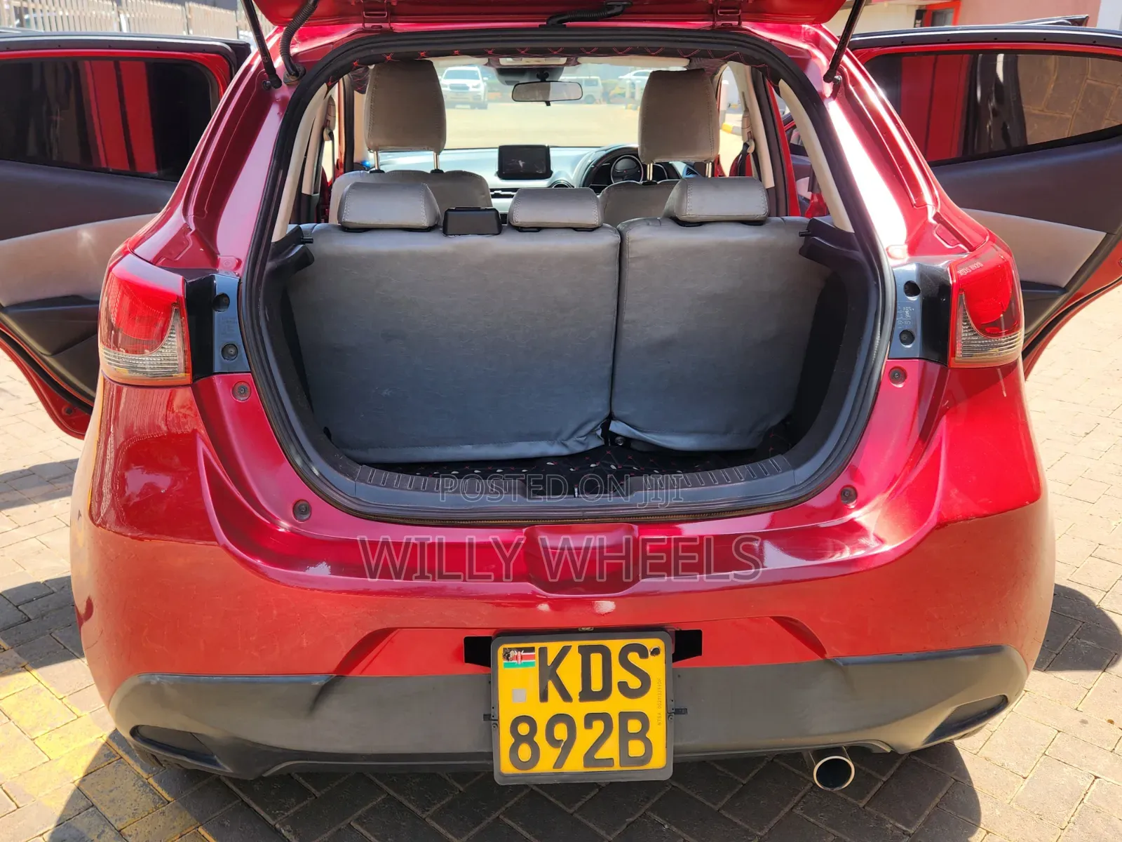 Mazda Demio 2017 Red