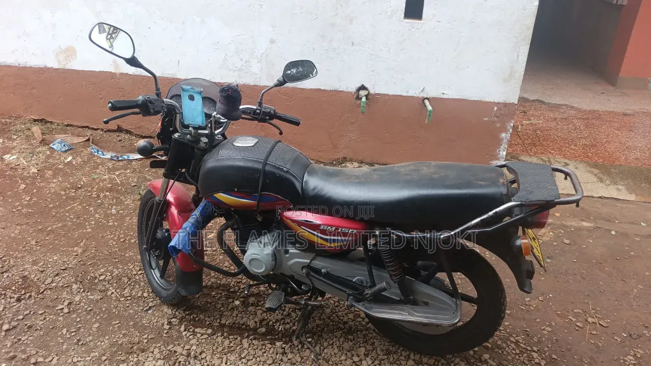 Bajaj Boxer 150 UG 2022 Red