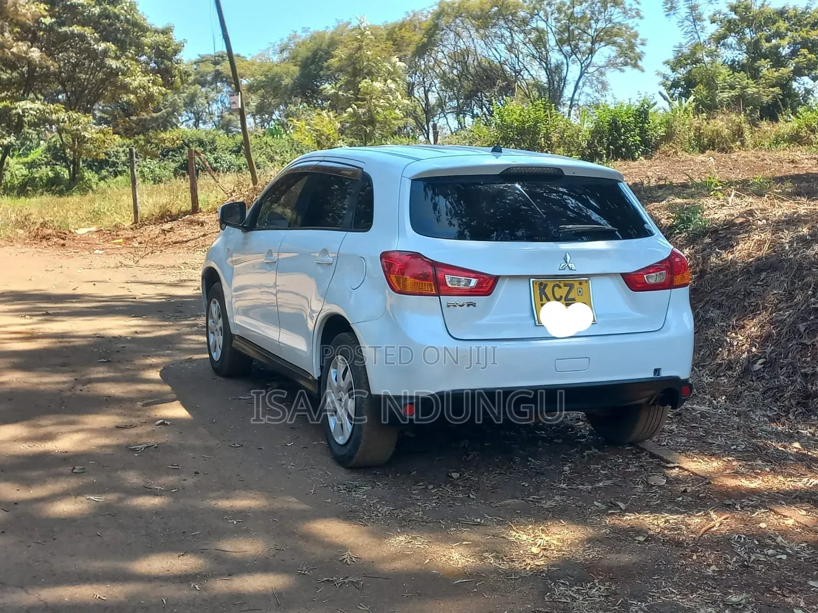 Mitsubishi RVR 2014 White