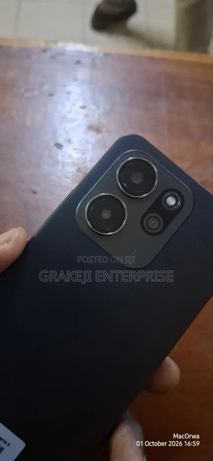 New Neon Ultra 32 GB Black