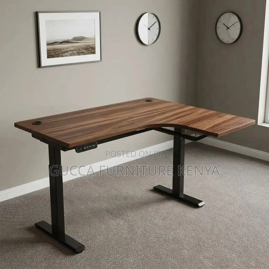 Height Adjustable Curved Gaming Desk-1.4m