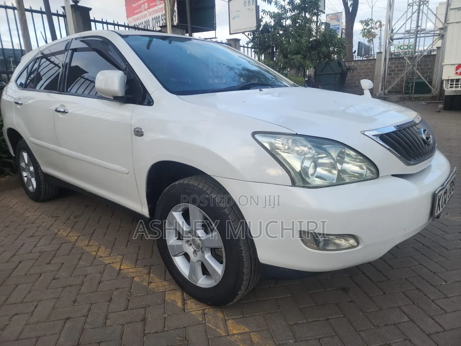 Toyota Harrier 2011 White