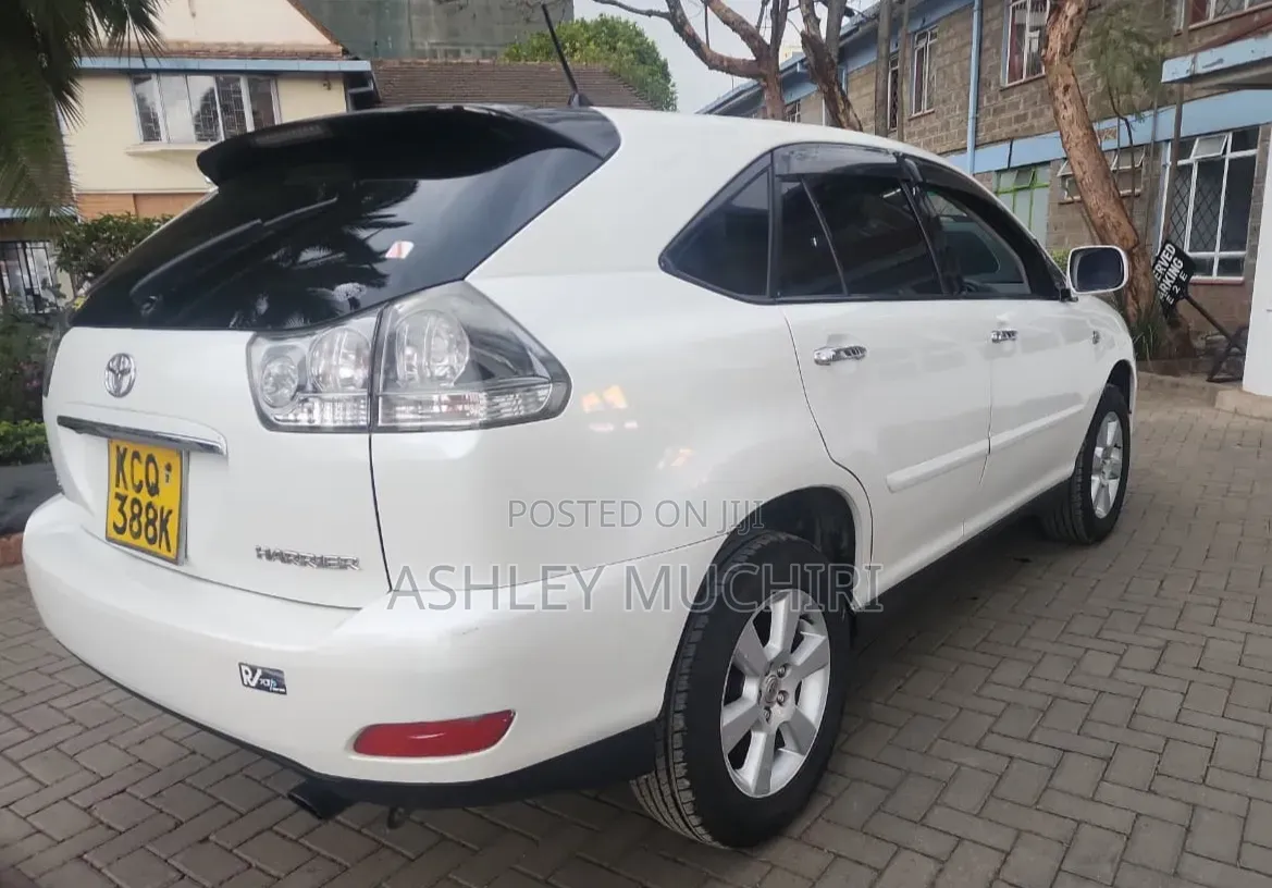 Toyota Harrier 2011 White