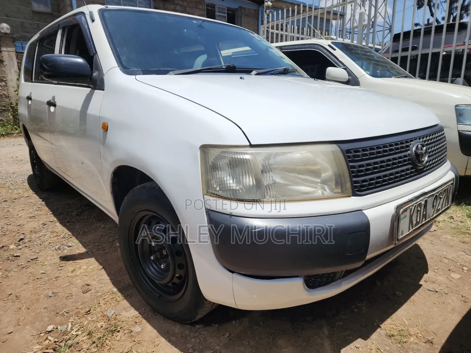 Toyota Premio 2013 White