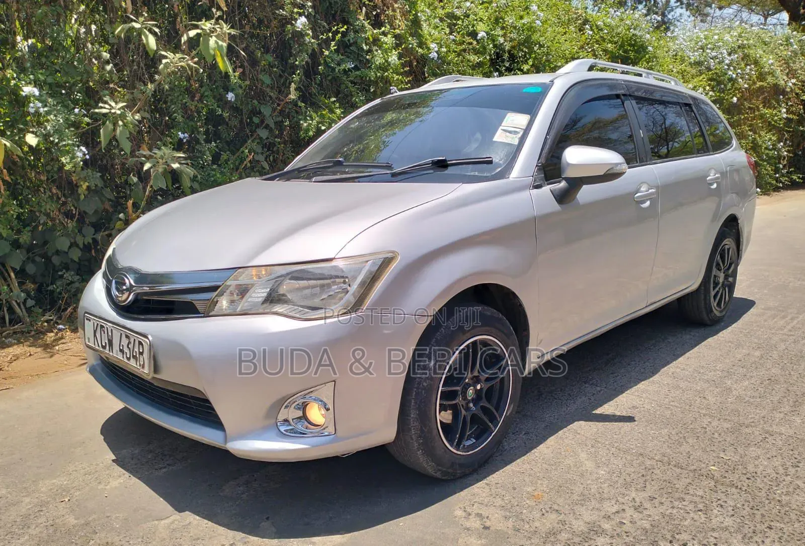 Toyota Corolla Fielder 2014 Silver
