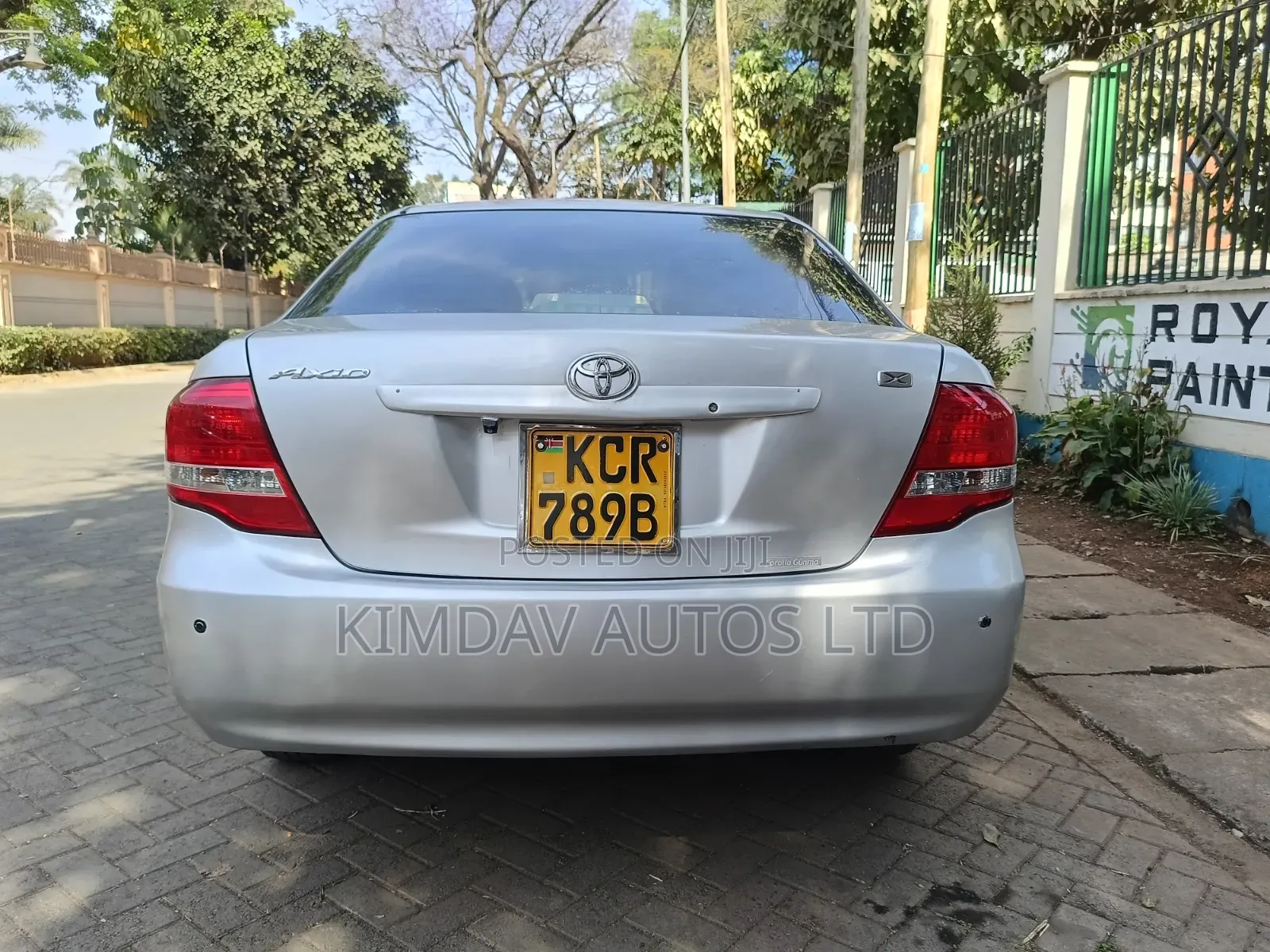 Toyota Axio 1.5 G 2WD 2011 Silver