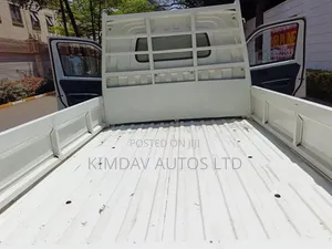 Toyota TownAce 2012 Off white